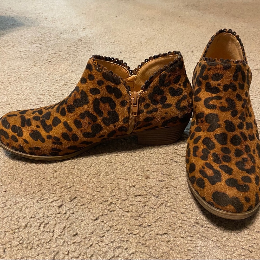Leopard booties